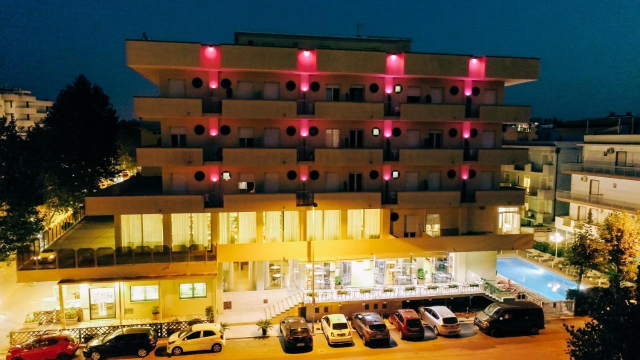 Hotel Beverly Rimini Ngoại thất bức ảnh
