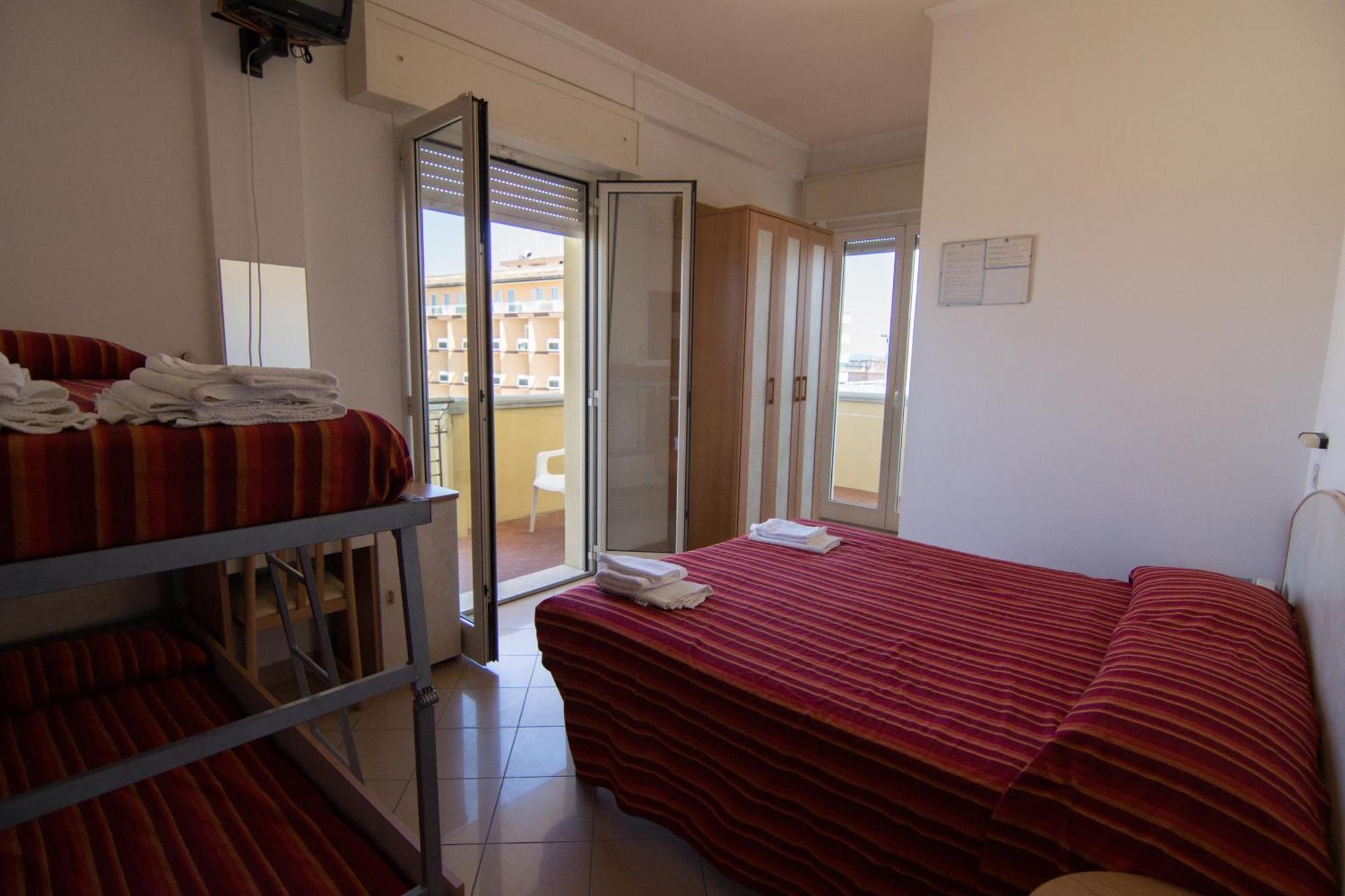 Hotel Beverly Rimini Phòng bức ảnh