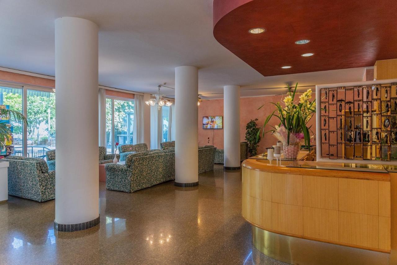 Hotel Beverly Rimini Ngoại thất bức ảnh